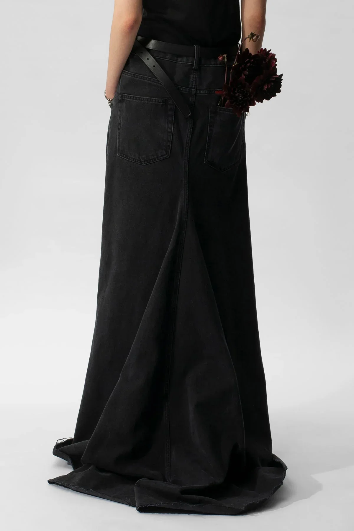 Goele Five Pockets Comfort Skirt - Image 3