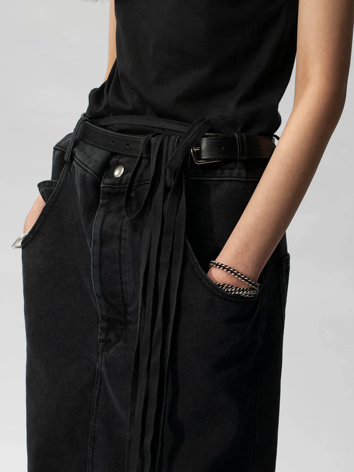 Goele Five Pockets Comfort Skirt - Image 5