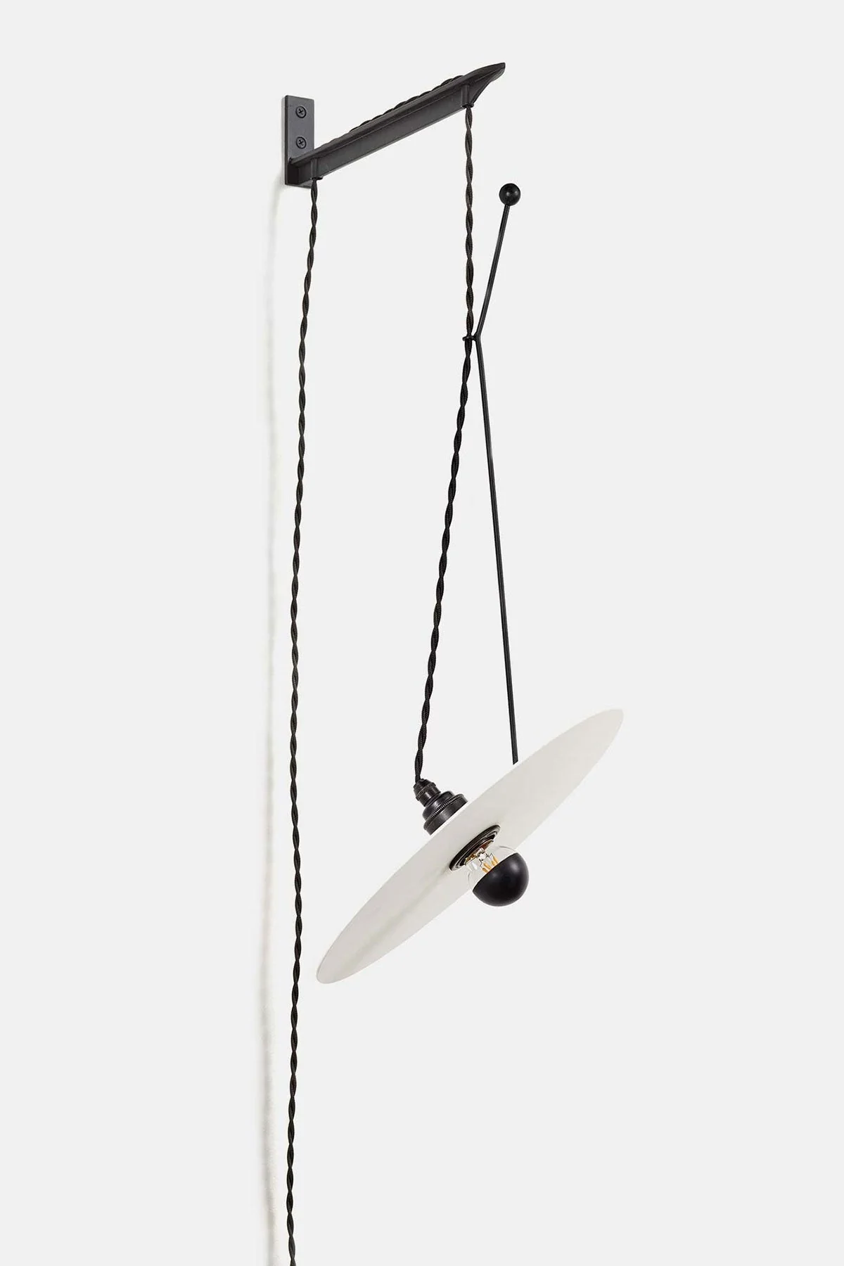 Luna L2 - Wall Lamp With Bracket - Image 6