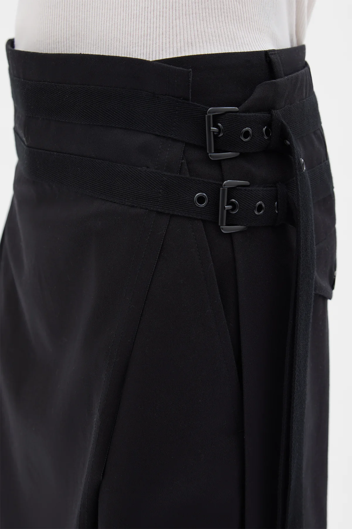 Mane Knee Length Kilt - Image 5