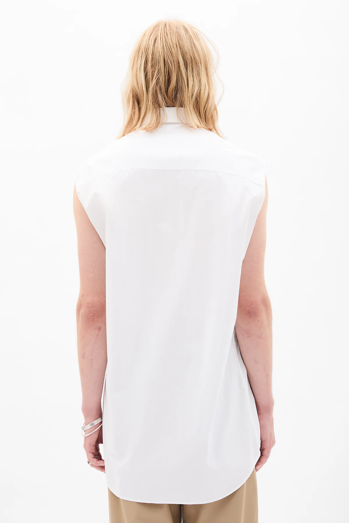 Dorian Sleeveless High Comfort Long Shirt - Image 3