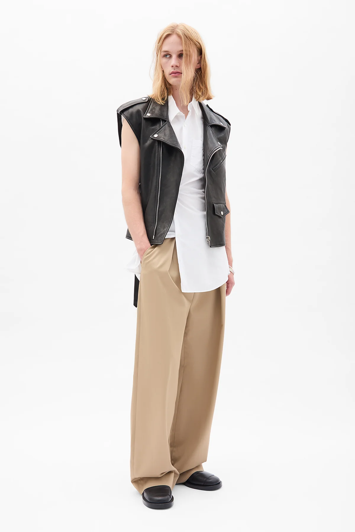 Dorian Sleeveless High Comfort Long Shirt - Image 4