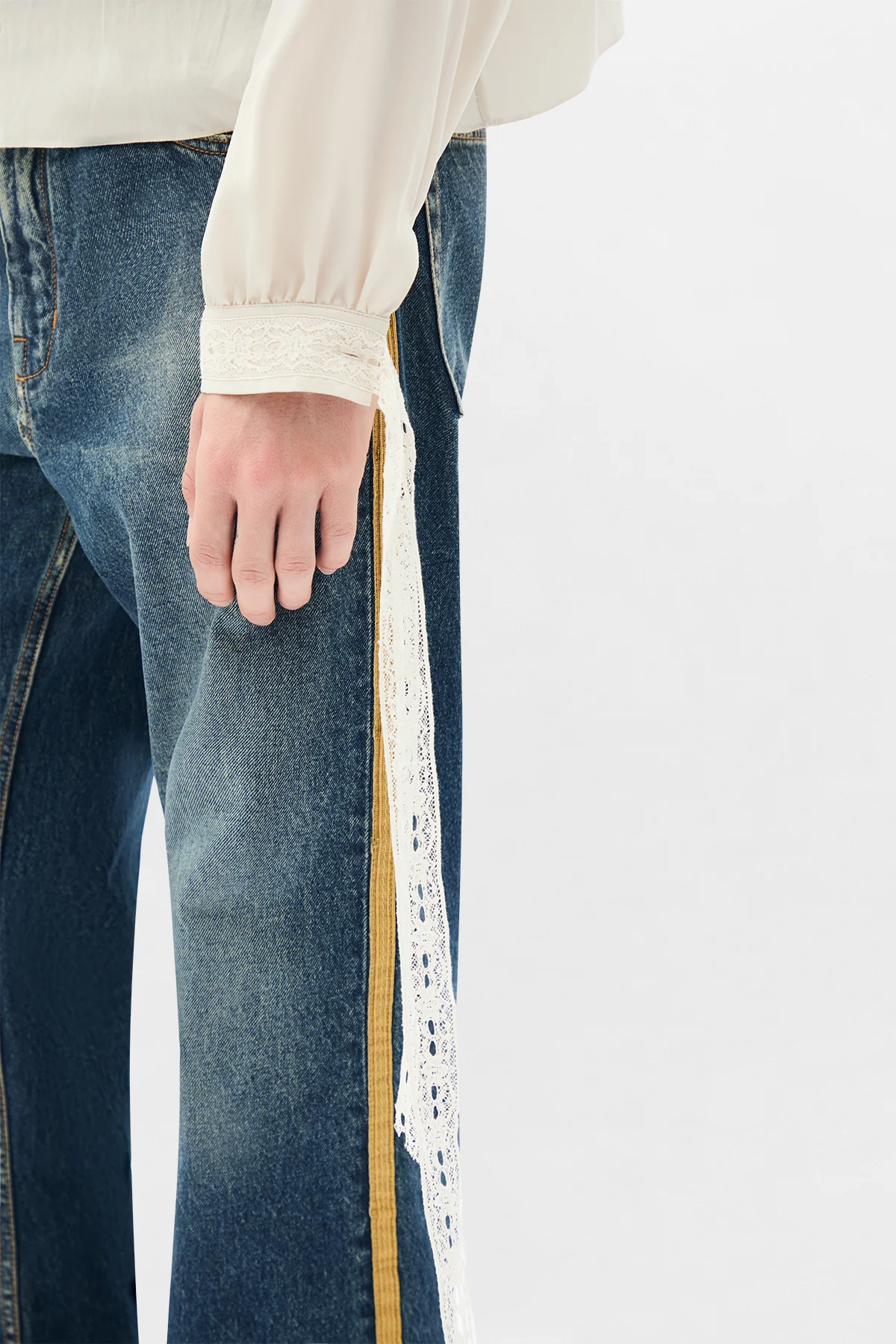 Aesir Comfort Cropped Shirt - Image 5