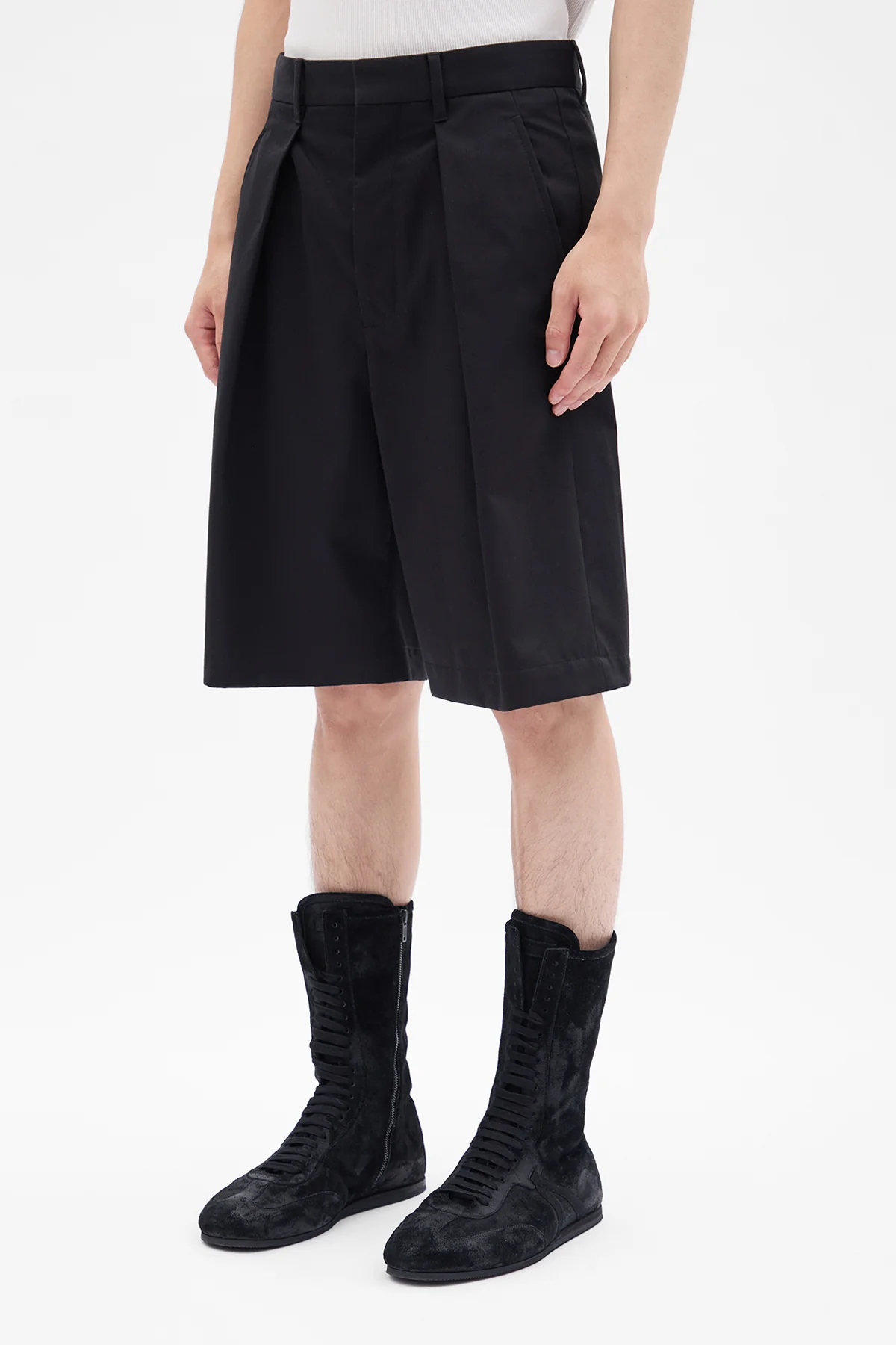 Noralft Wide Leg Pleated Shorts - Image 2