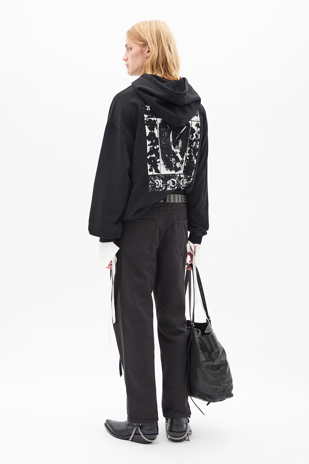 Bardi Comfort Hoodie with "Frame" Print - Image 4