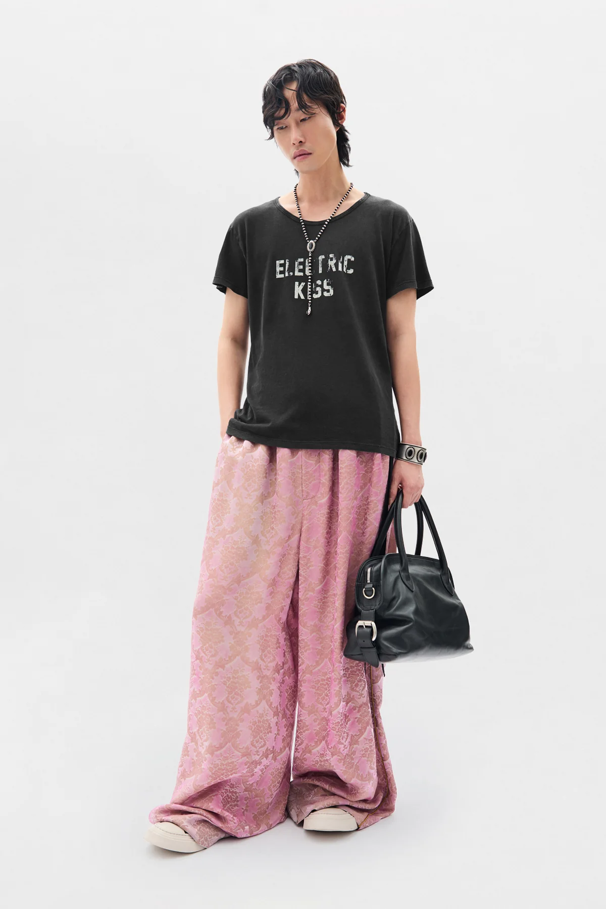 Idar Cropped Standard Fit T-Shirt - Image 4