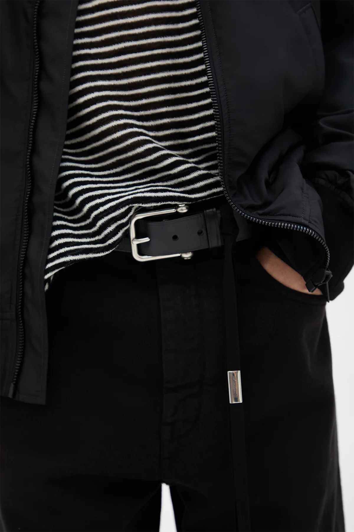 Modest 5 Pockets Relaxed Flared Trousers - Image 5