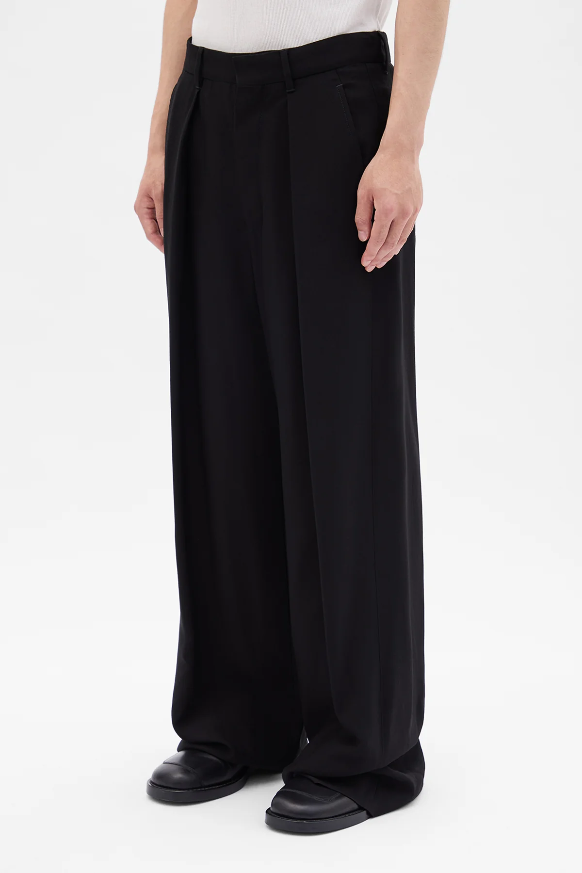 Botel Wide Leg Pleated Trousers - Image 2