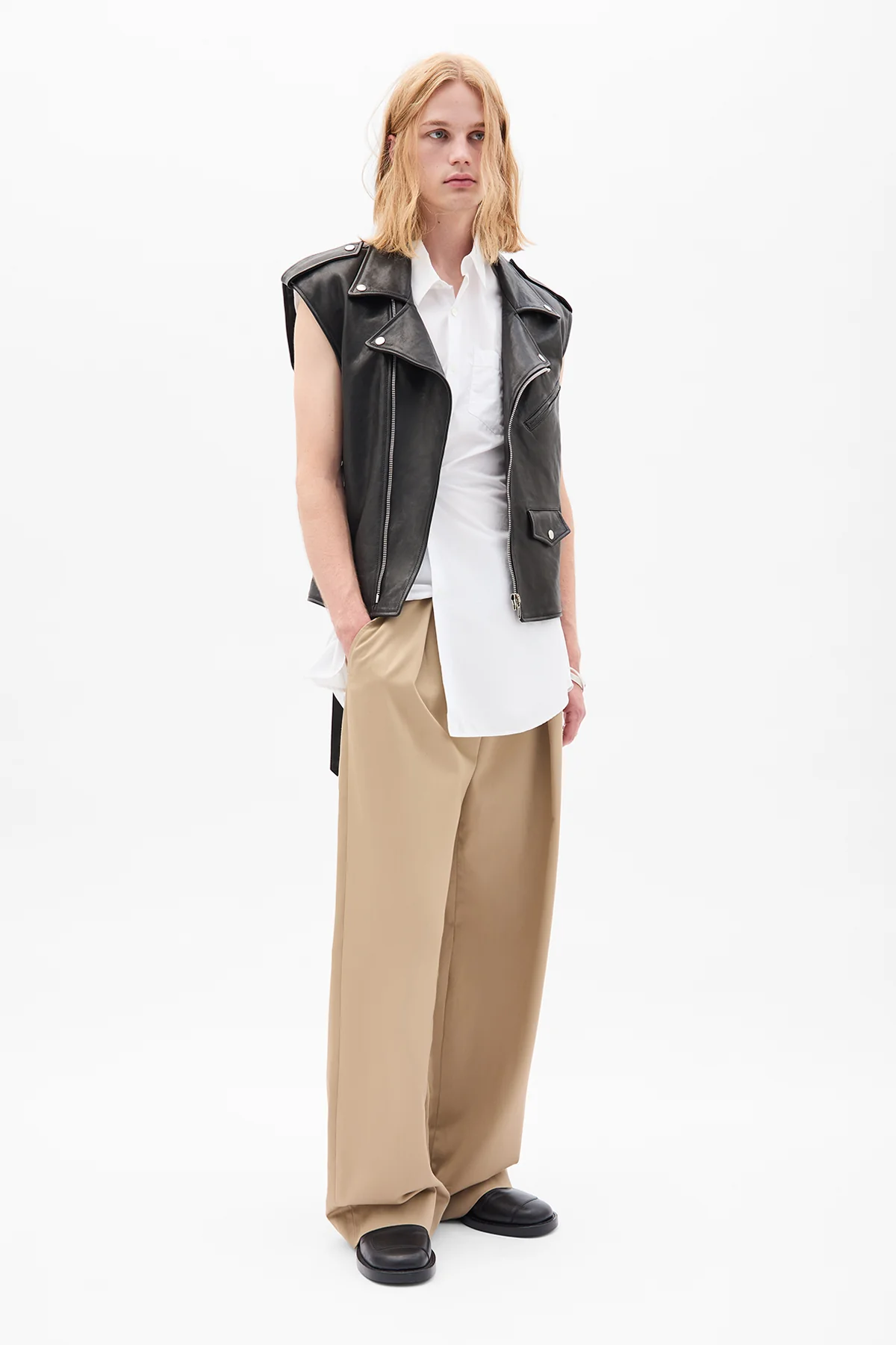 Botel Wide Leg Pleated Trousers - Image 4