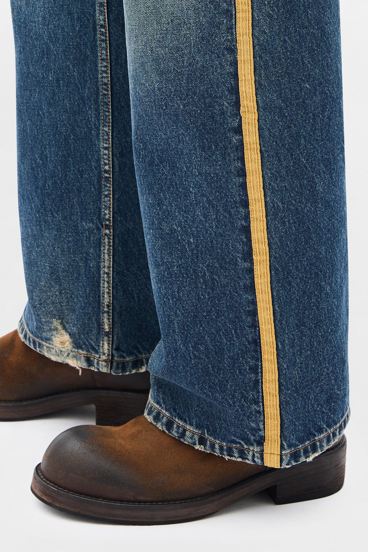 Alarik 5-Pockets Flared Cropped Trousers - Image 6