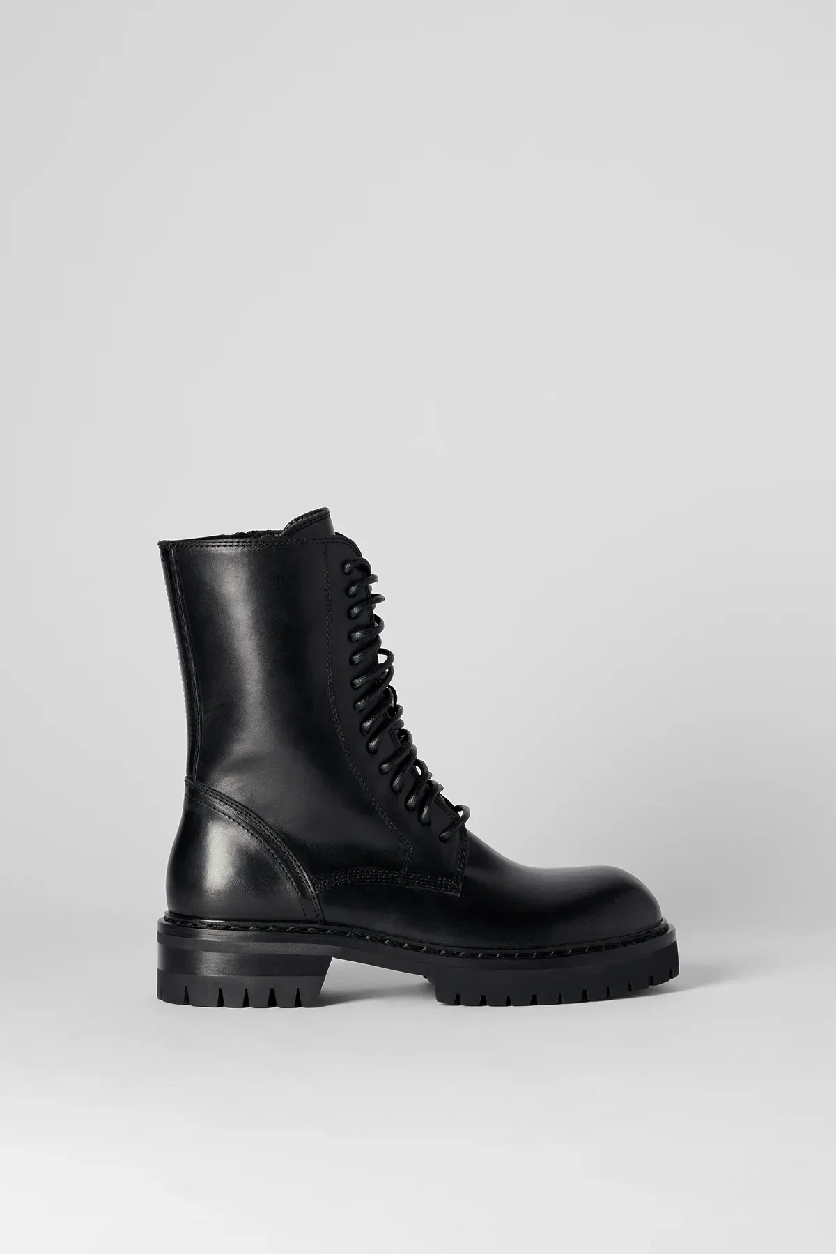 Alec Ankle Boots - Image 3