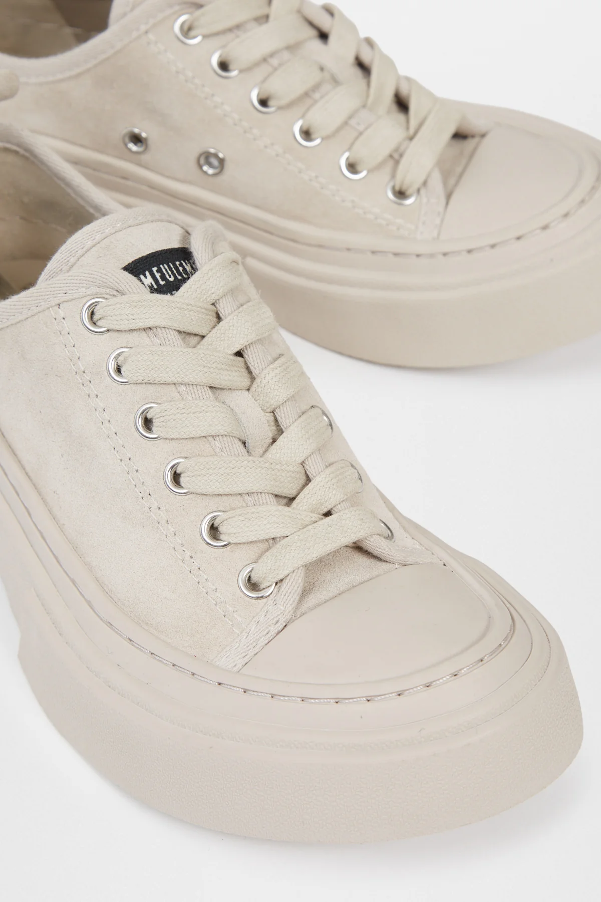 Halli Vulcanized Low-Top Sneakers - Image 4