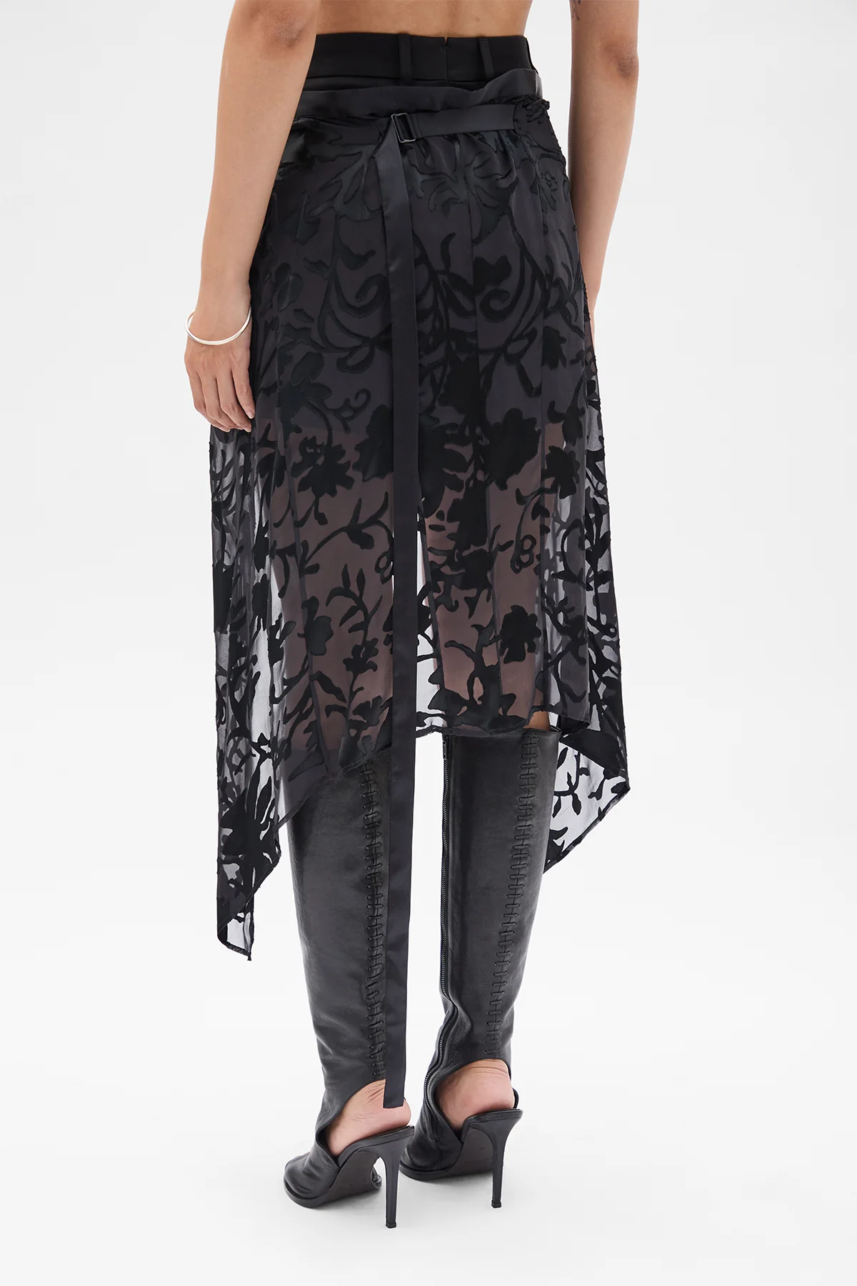 Nita Fluid Apron - Image 4