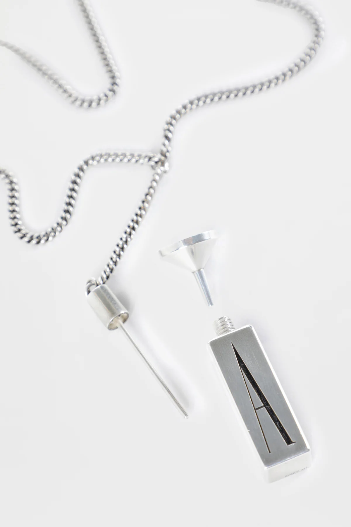 Paulu Perfume Pendant Necklace - Image 4