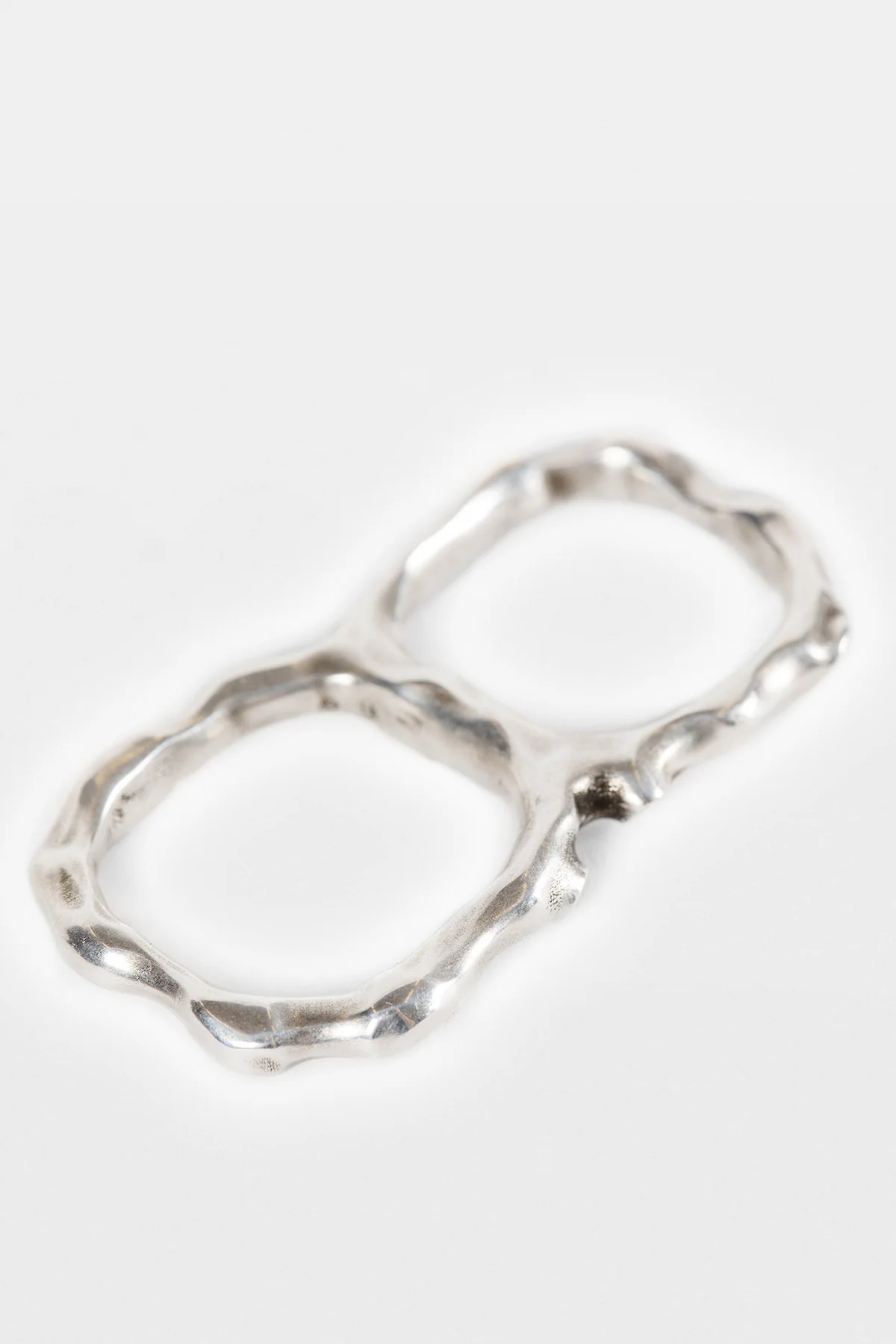 Lenja Futuristic Fine Thorn Double Ring - Image 3