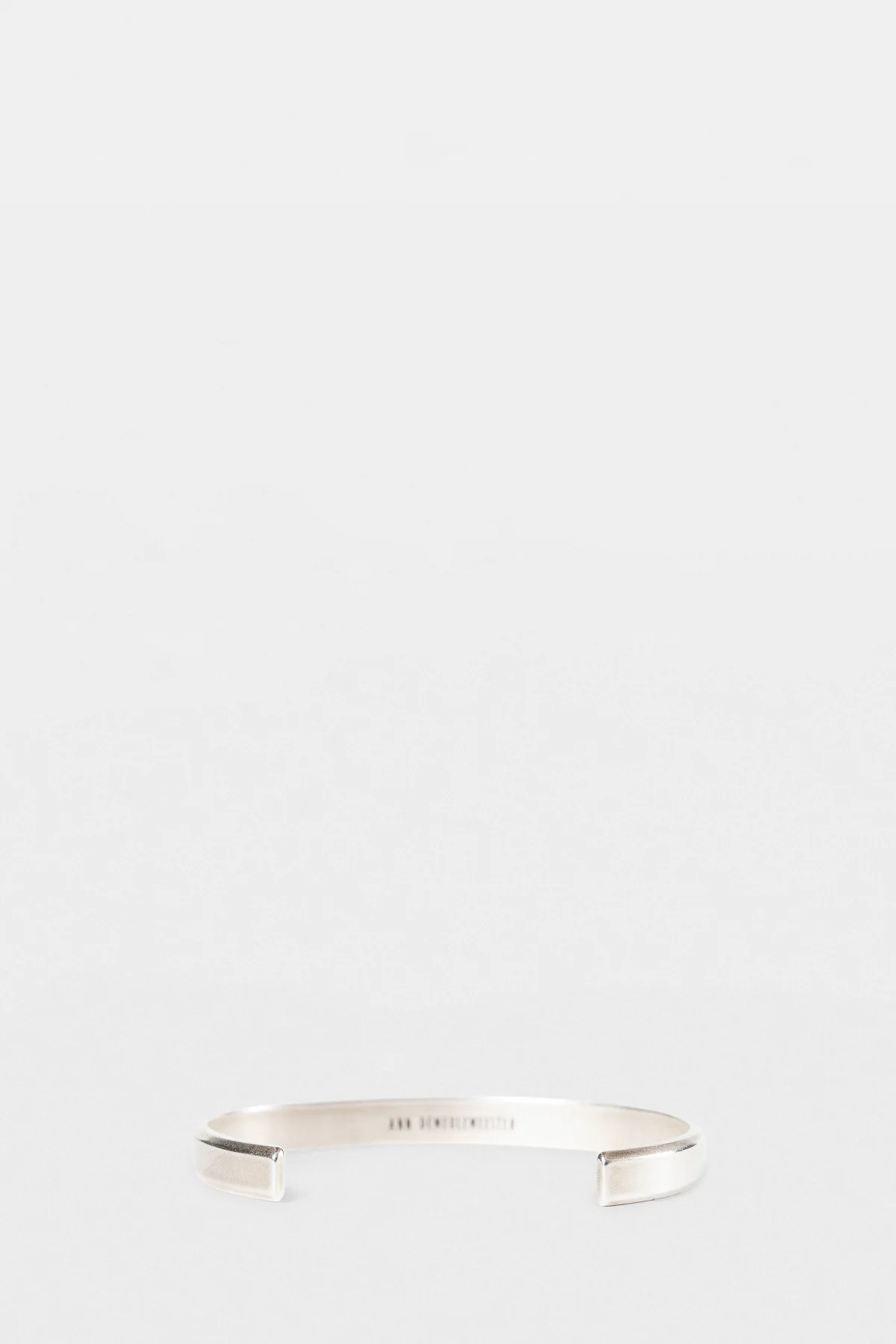 Rein Minimalistic Squared Bracelet - Image 2