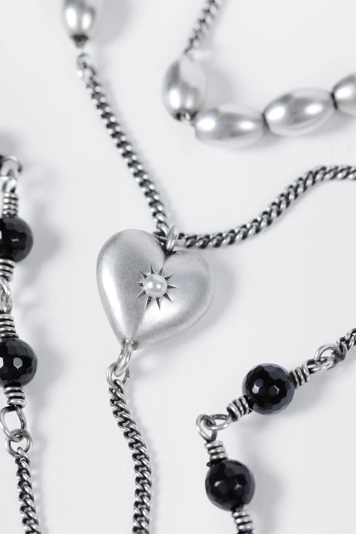 Jina Necklace with Heart Pendant - Image 2