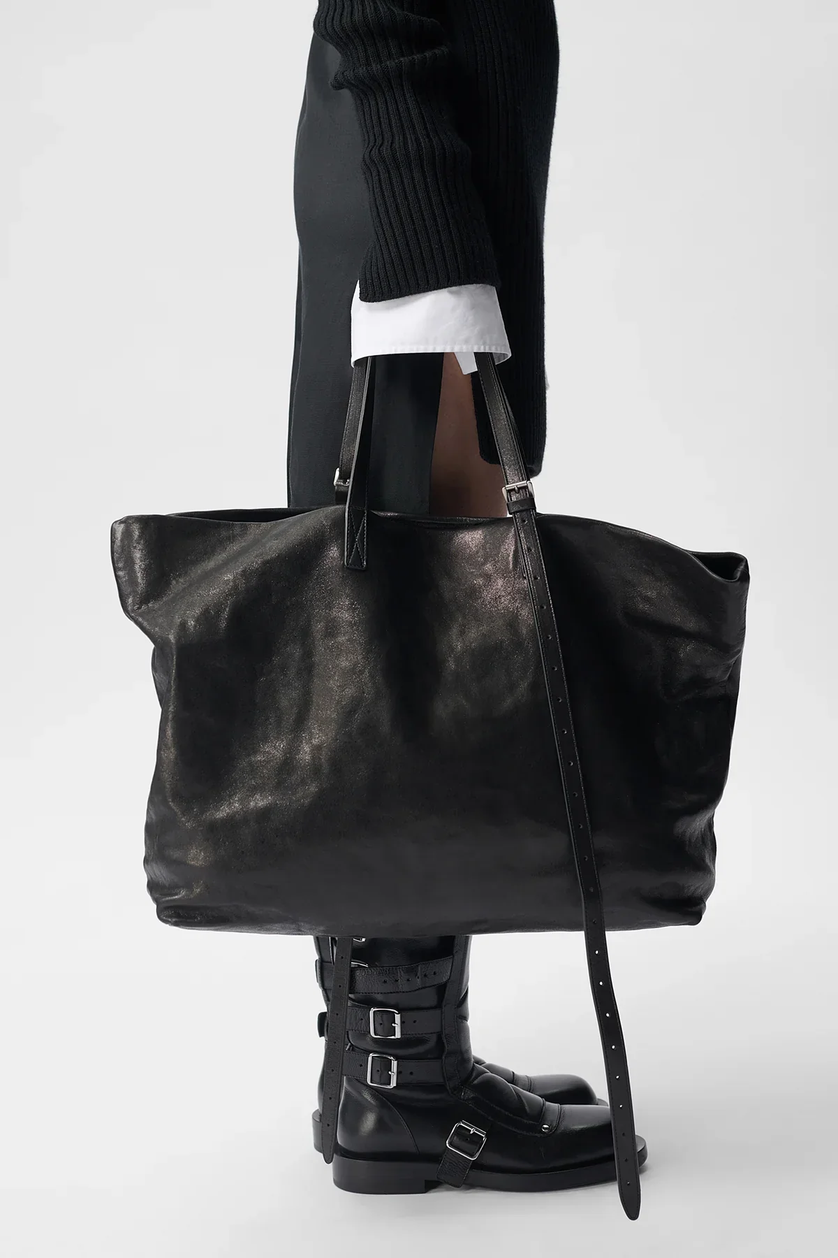Bes Tote Bag - Image 3