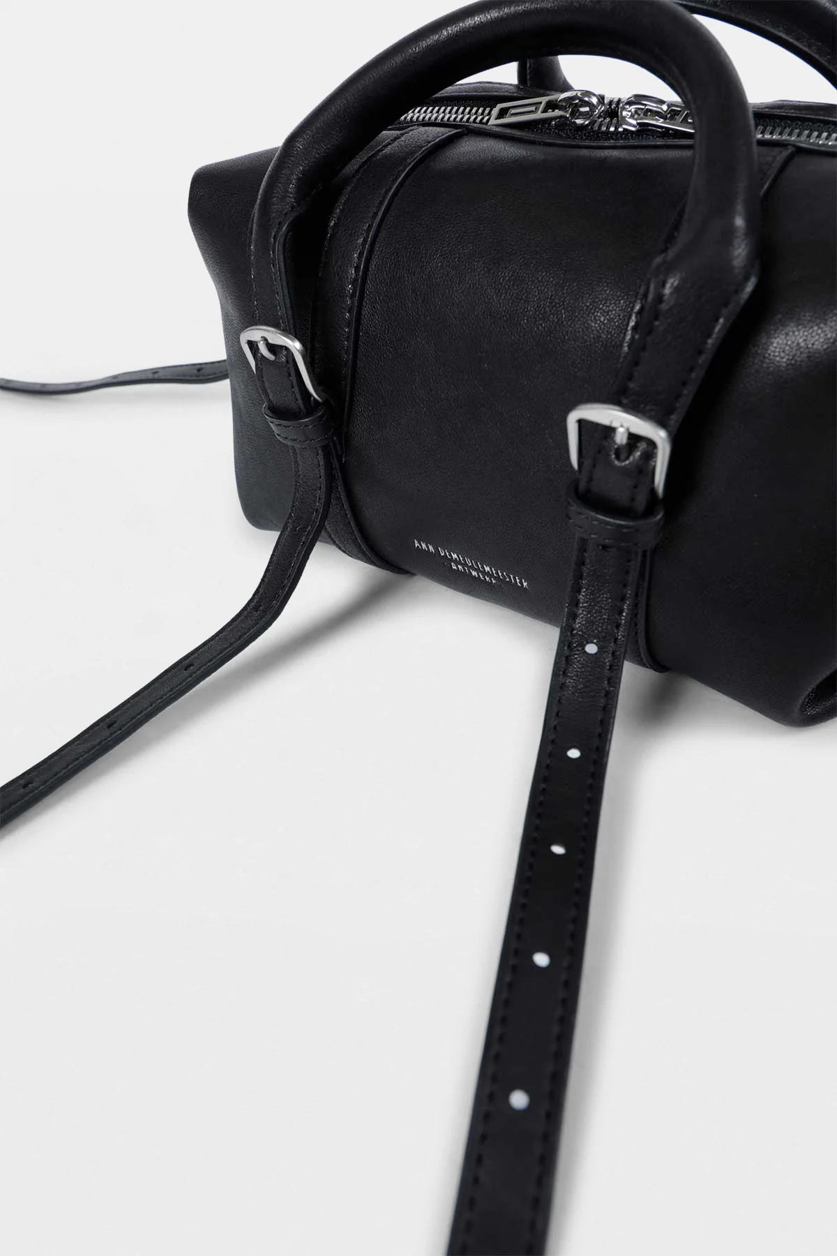 Terra Small Hand Bag - Image 5
