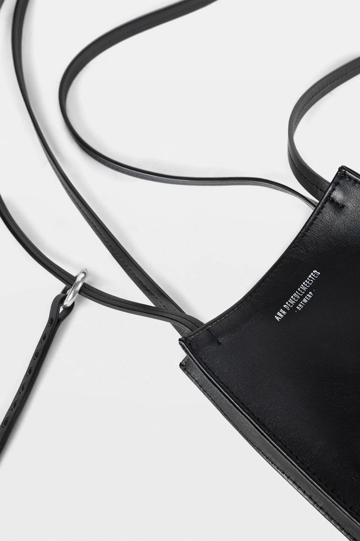 Olav Small Tote Bag - Image 4