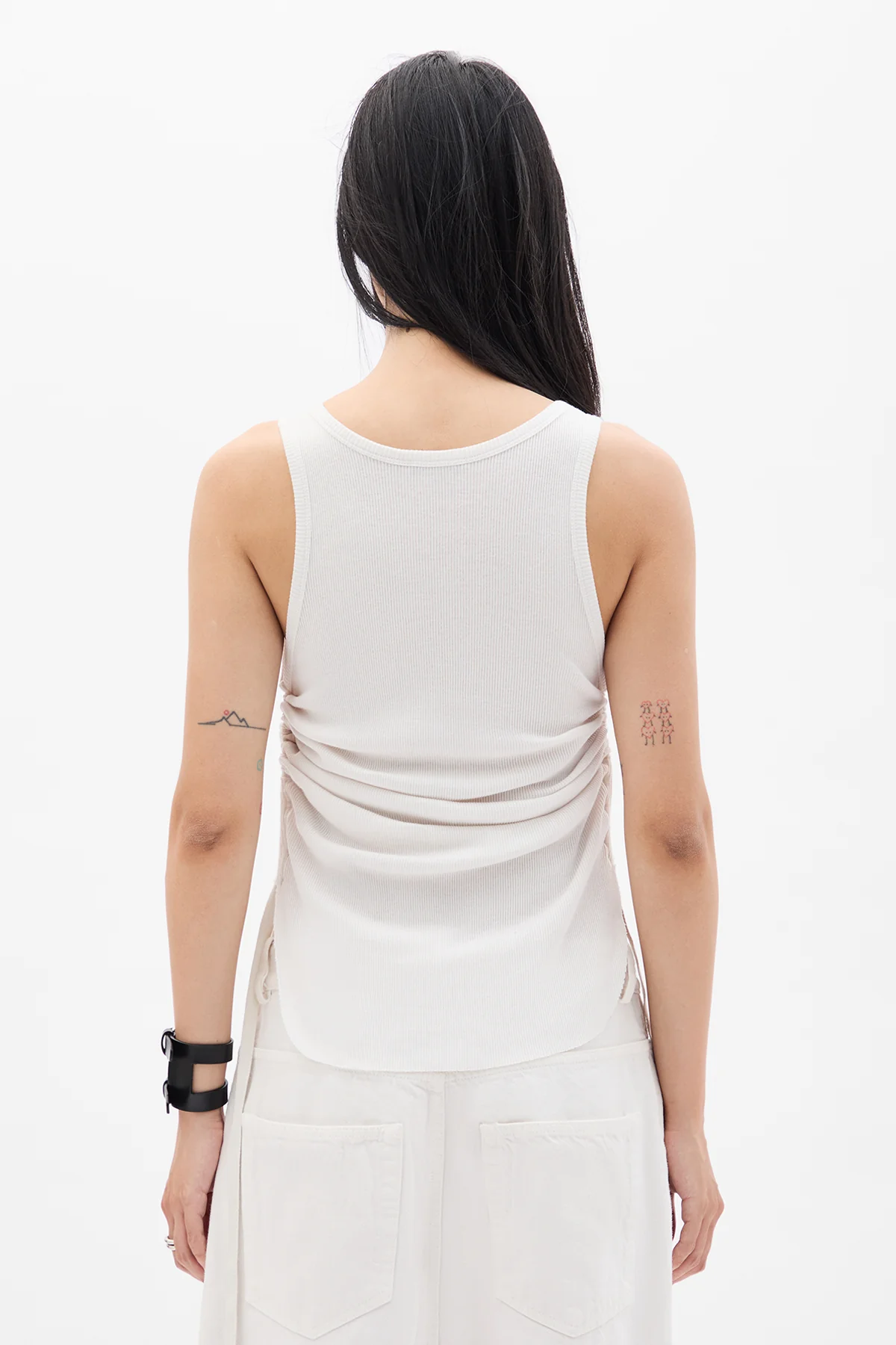 Mara Wrinkled Cropped Tank Top - Image 3