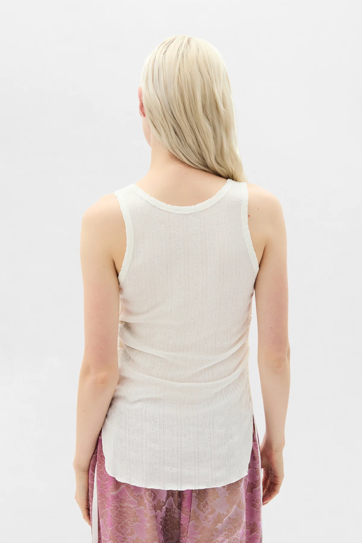 Mara Wrinkled Cropped Tank Top - Image 3