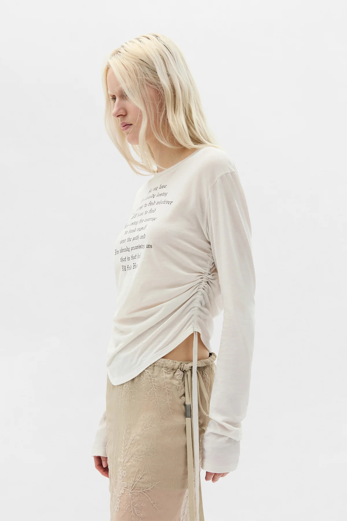 Dot Wrinkled Cropped Long Sleeve Top - Image 2