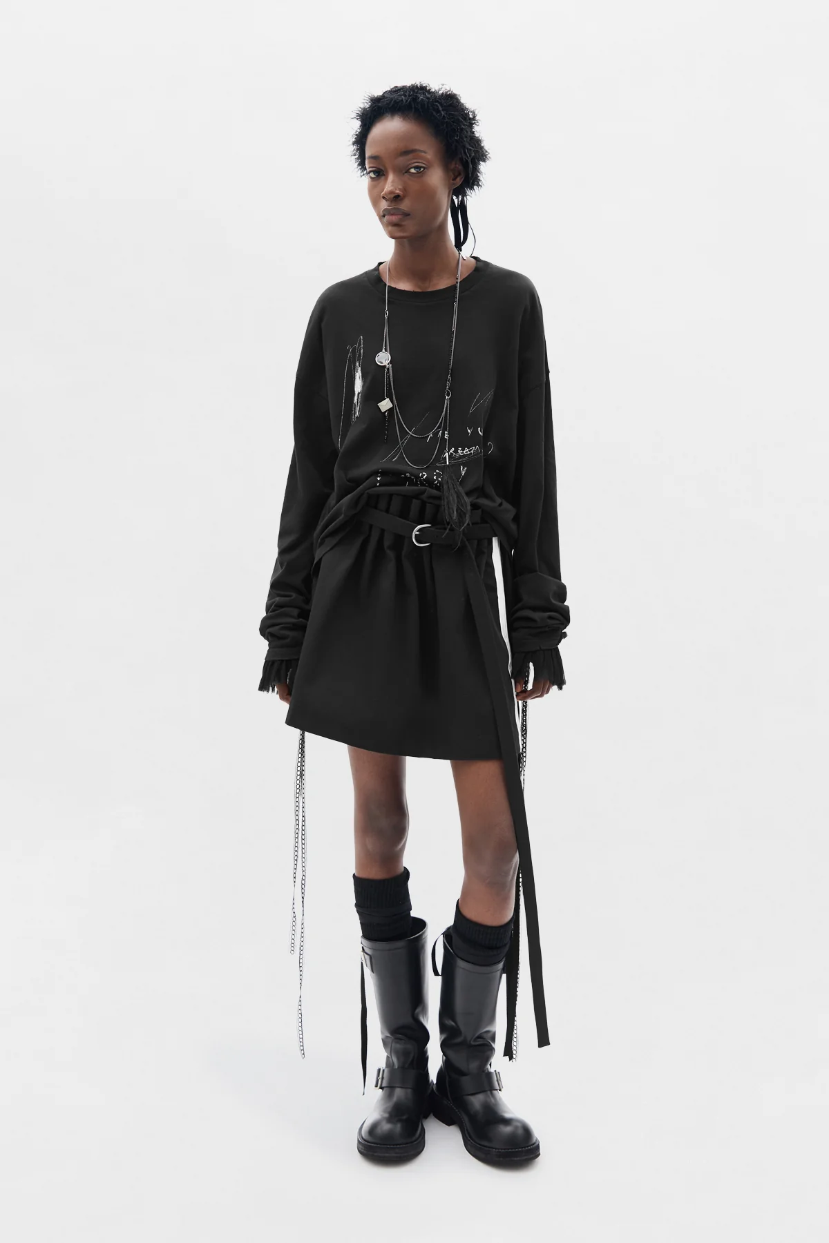 Nikita Relax Fit Long Sleeve Boxy Tee - Image 4