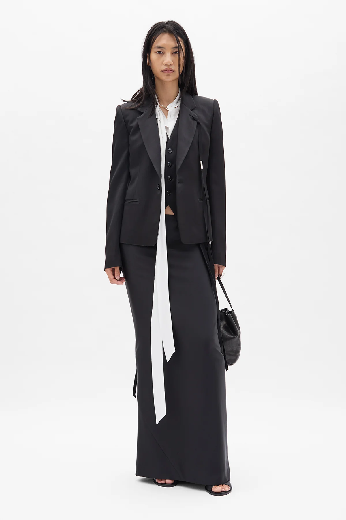 Tiuku Classic Waistcoat - Image 4