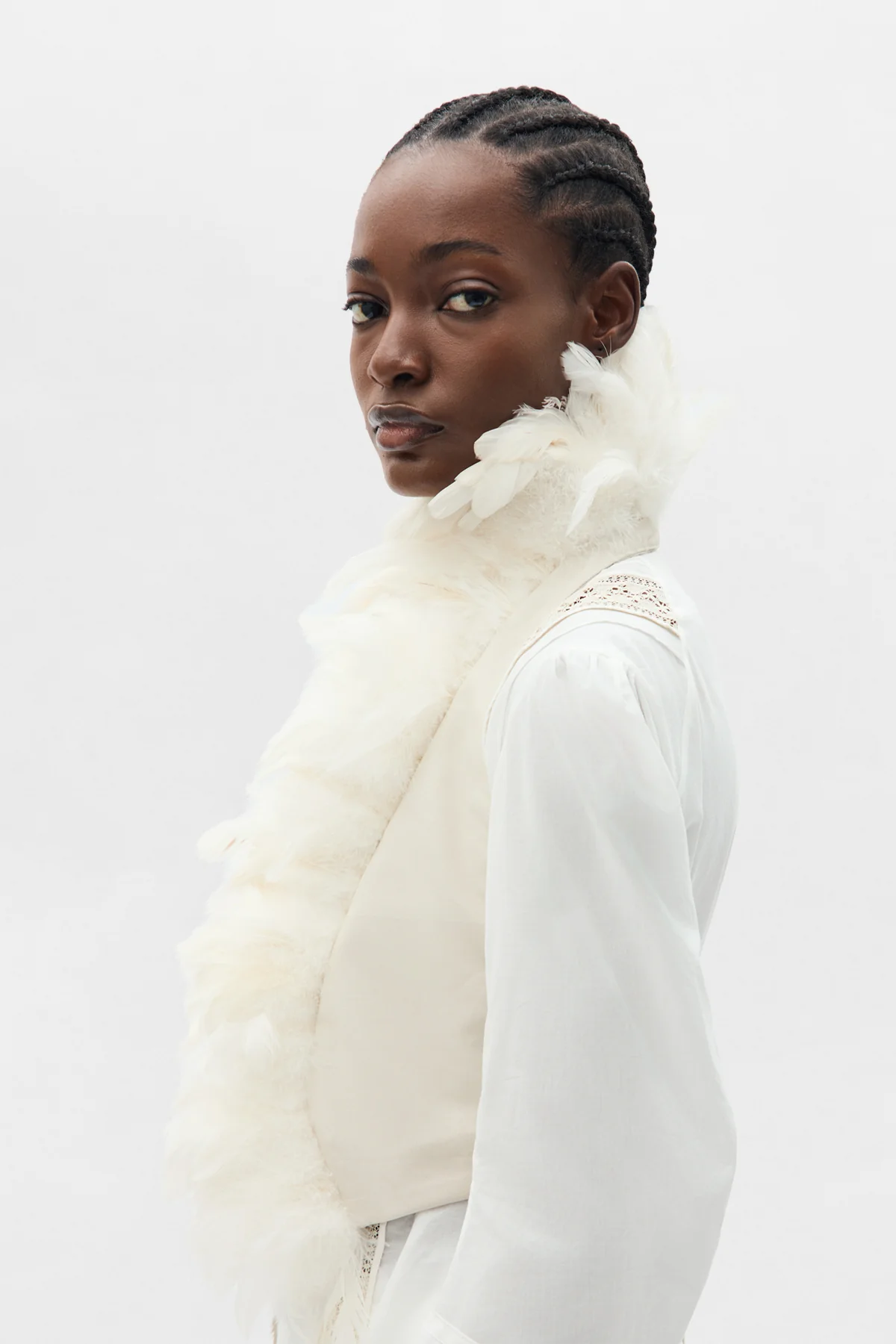 Idje Open Waistcoat with Feathers - Image 7