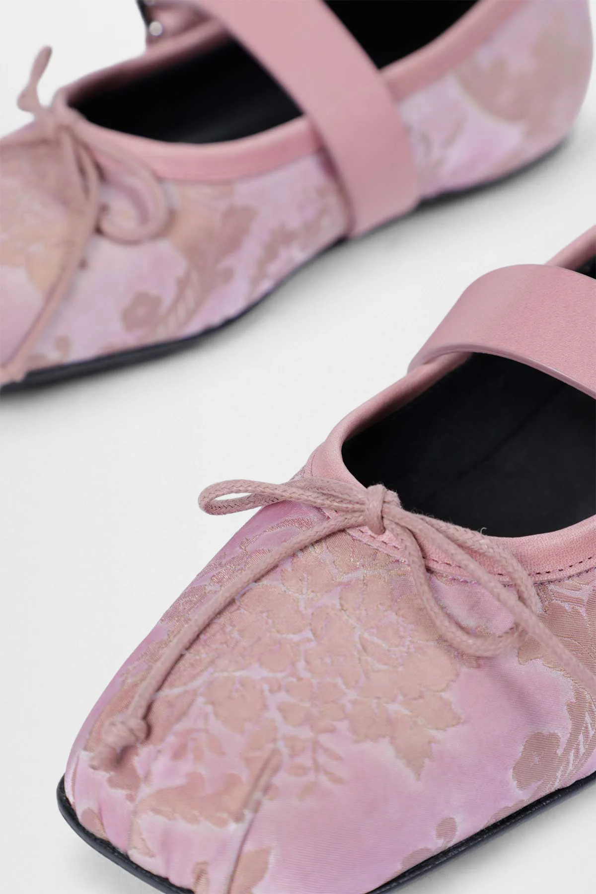 Zoey Ballerinas with Belt - Image 5