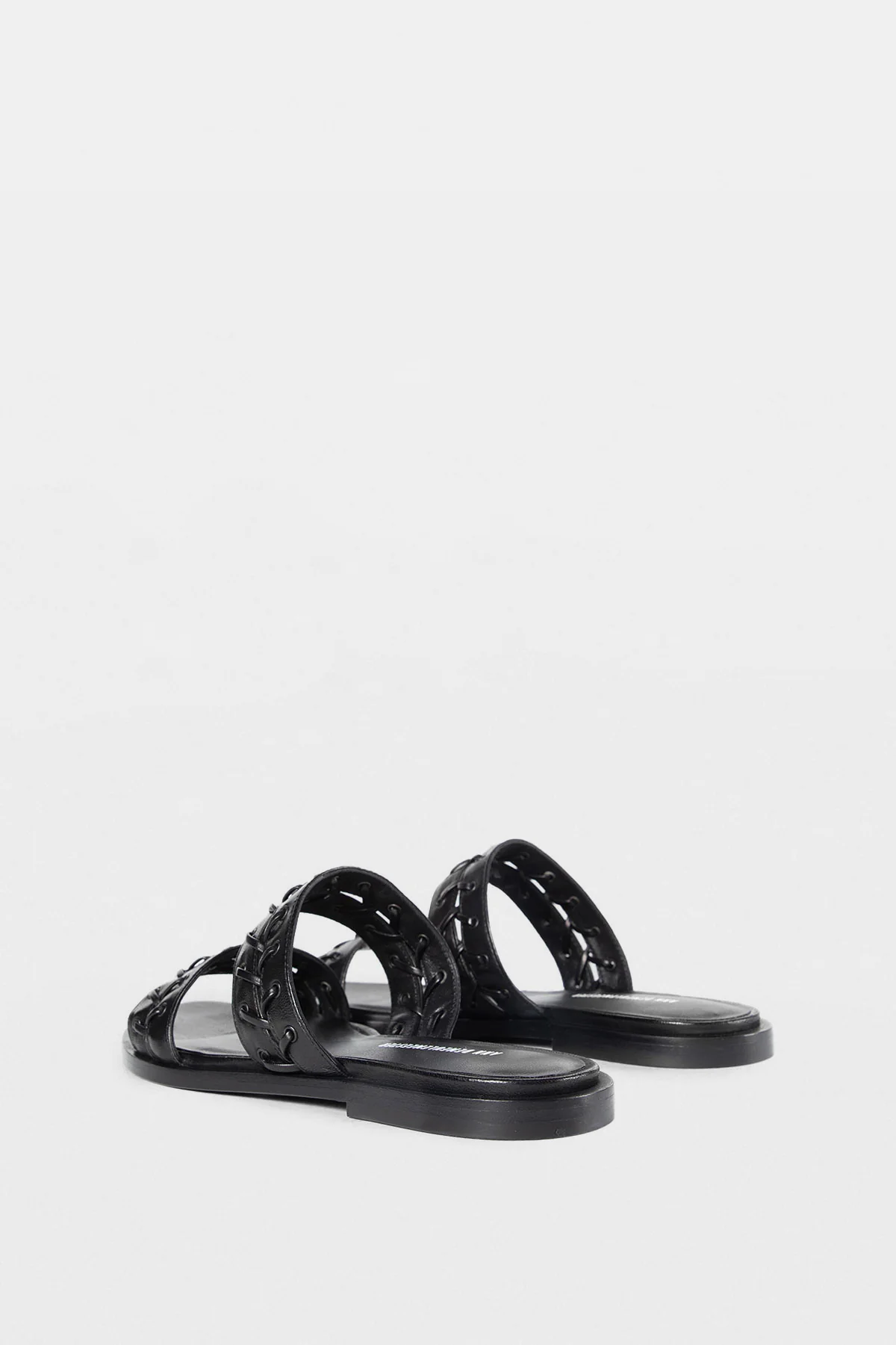 Geke Flat Sandals with Eyelets - Image 3