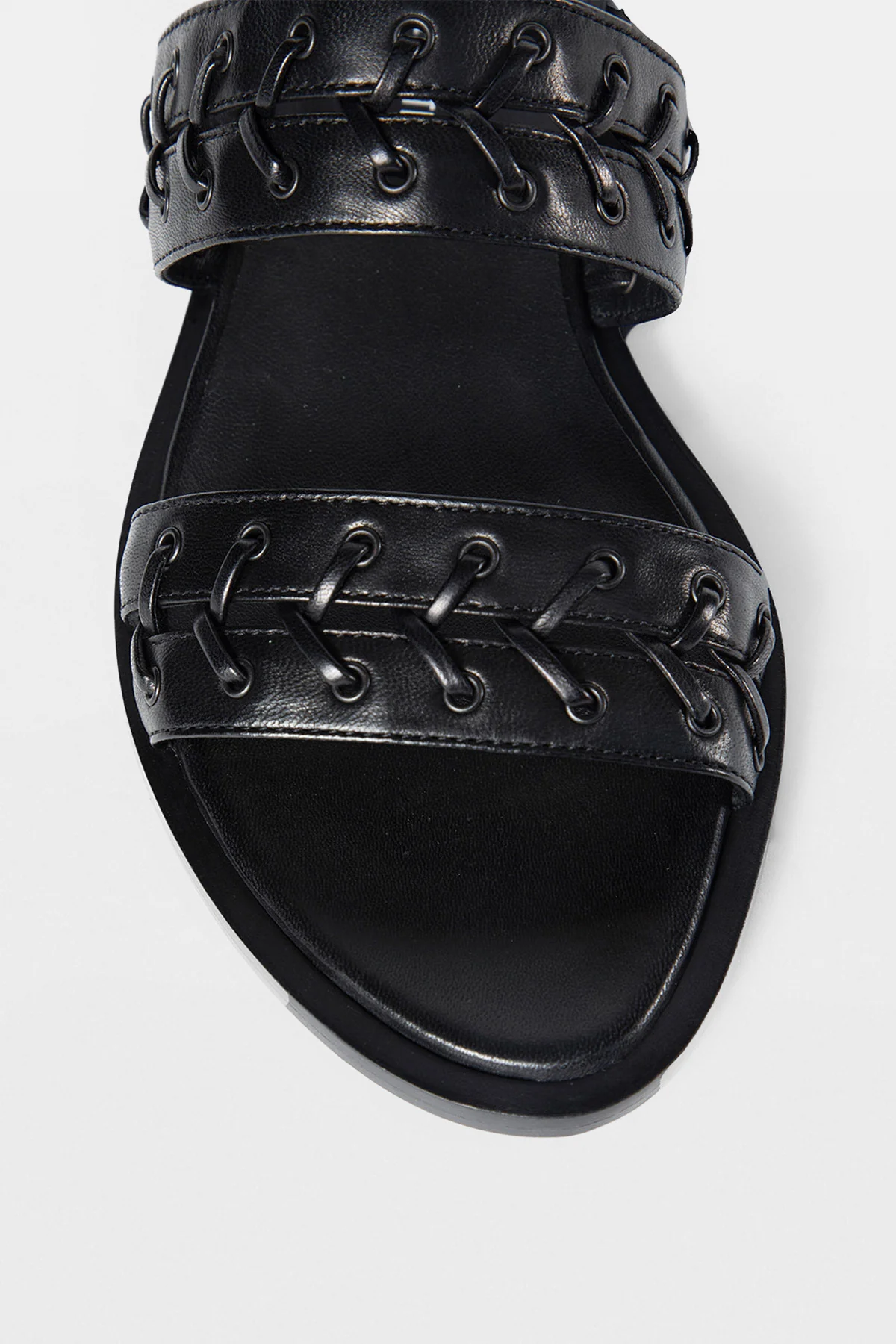 Geke Flat Sandals with Eyelets - Image 5