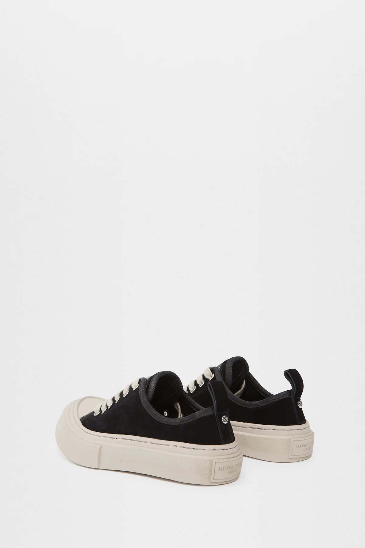Halli Vulcanized Low-Top Sneakers - Image 3